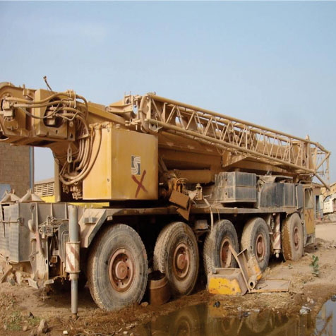 Lattice Boom Truck Crane